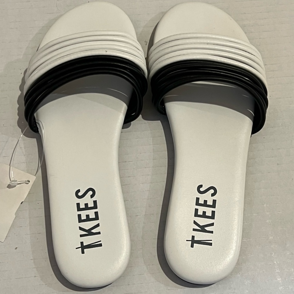 Tkees black and white sandals. New with tags. Size 7